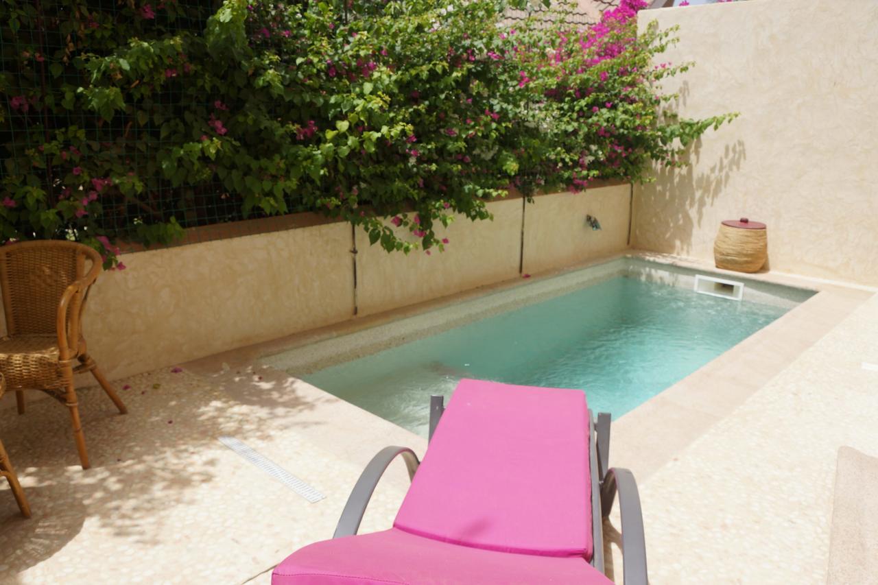 Hotel Le Clos Des Papillons サリー・ポルチュダル エクステリア 写真